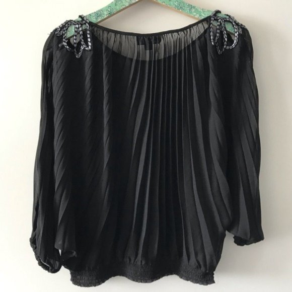 Rampage Pleated Flowy Beaded Cutout Blouse Top N30 - Picture 7 of 11